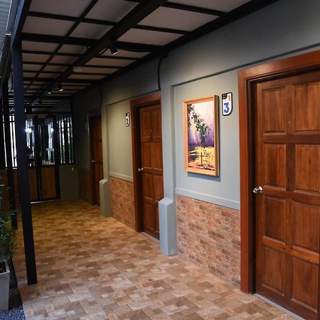 Zleepingpills Aonang Krabi Hostel Ngoại thất bức ảnh