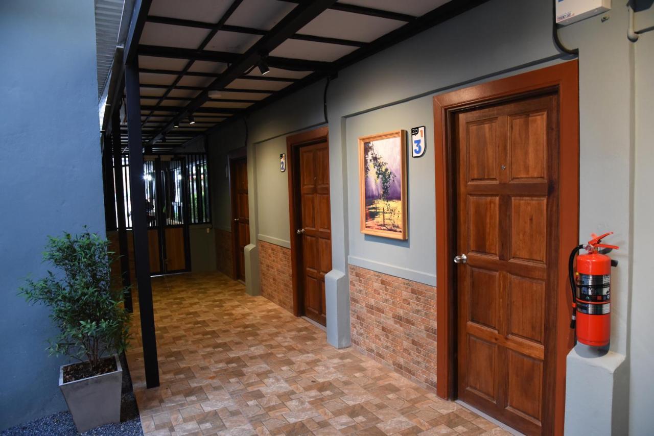 Zleepingpills Aonang Krabi Hostel Ngoại thất bức ảnh